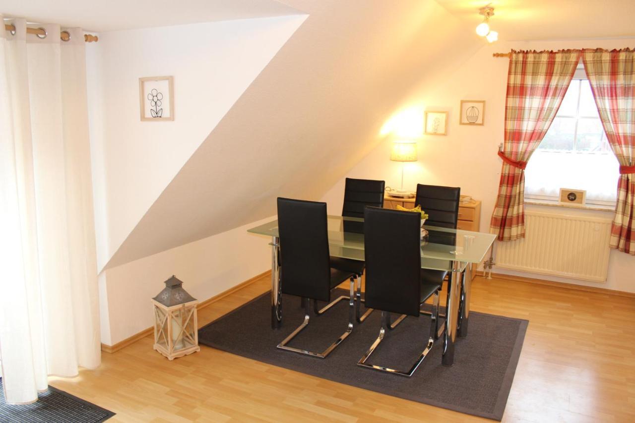 Ferienwohnung "Nordseeglueck" Greetsiel Exteriör bild